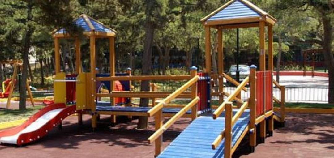 Κατάλληλες οι παιδικές χαρές που τέθηκαν σε λειτουργία με τις κατάλληλες προϋποθέσεις