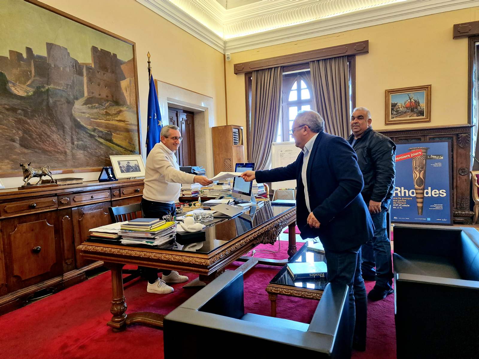 Από το Νότιο Αιγαίο ξεκινά η πιλοτική εφαρμογή των  6 θέσεων & 9 θέσεων Ταξί στην Ελλάδα