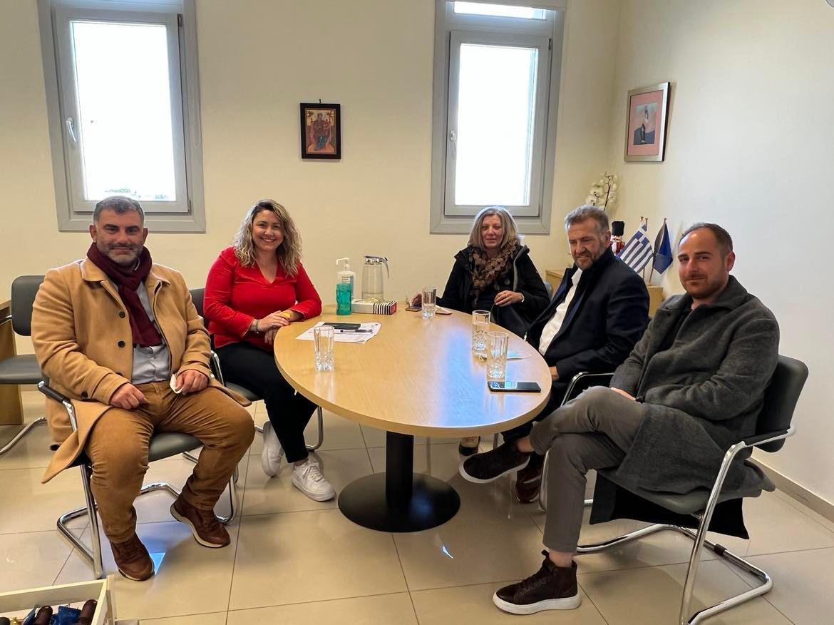 Συνάντηση της Δημ.Παράταξης του Μ. Ορφανού με την νέα διοικήτρια του Νοσοκομείου