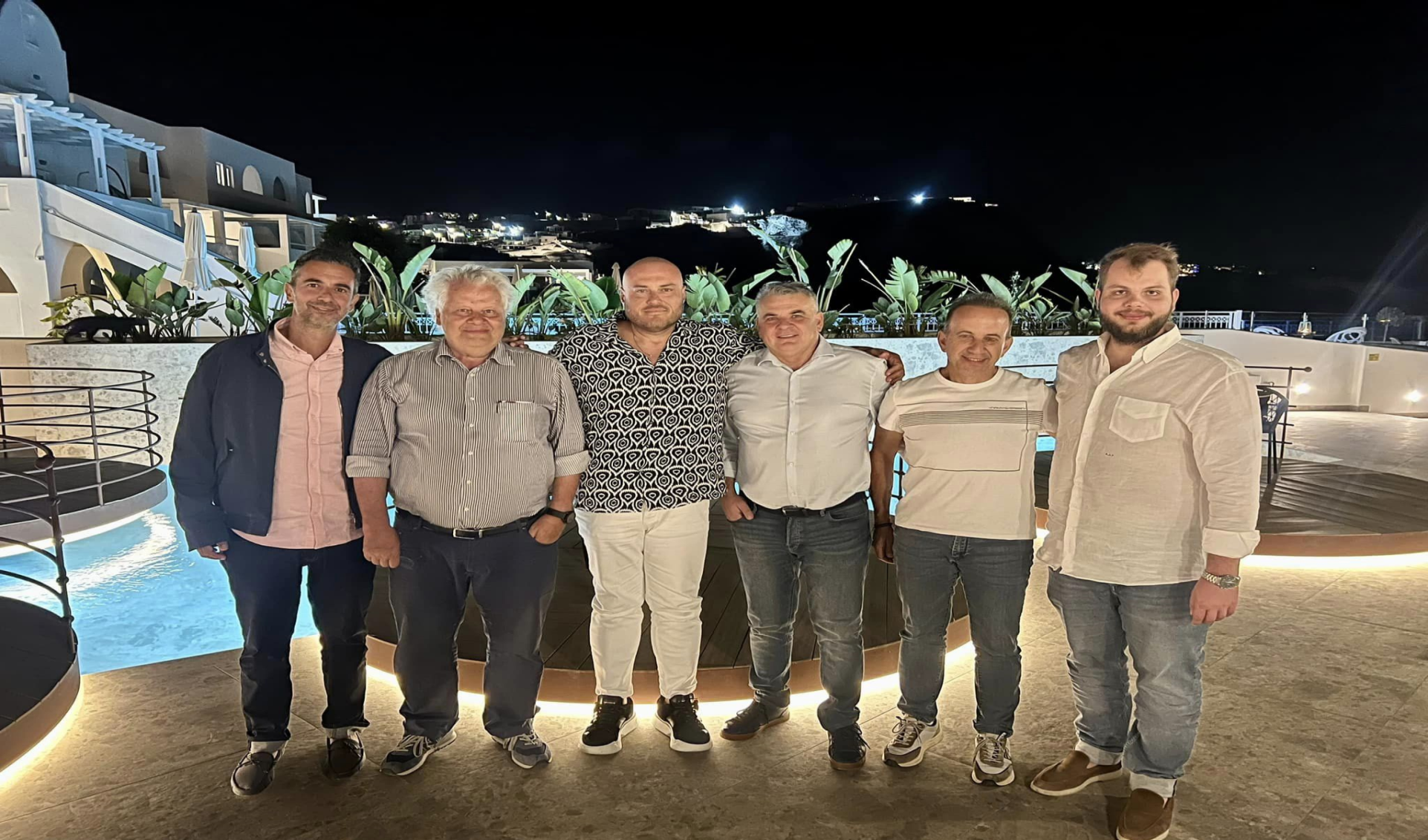 Ανανέωσε τη συνεργασία του με τον Α.Ο. Θήρας για έναν ακόμη χρόνο ο κύριος Γιάννης Βάλβης